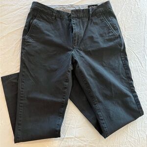 Men’s faded black Bonobos slim fit pants. Size 32/32